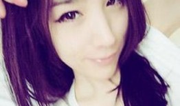 吃瓜网红照片高清图片女