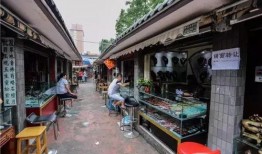 小月城美食街爆料视频大全,探秘地道美食，尽享味蕾盛宴