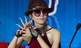 杨丽萍最新爆料,舞蹈背后的故事与人生感悟